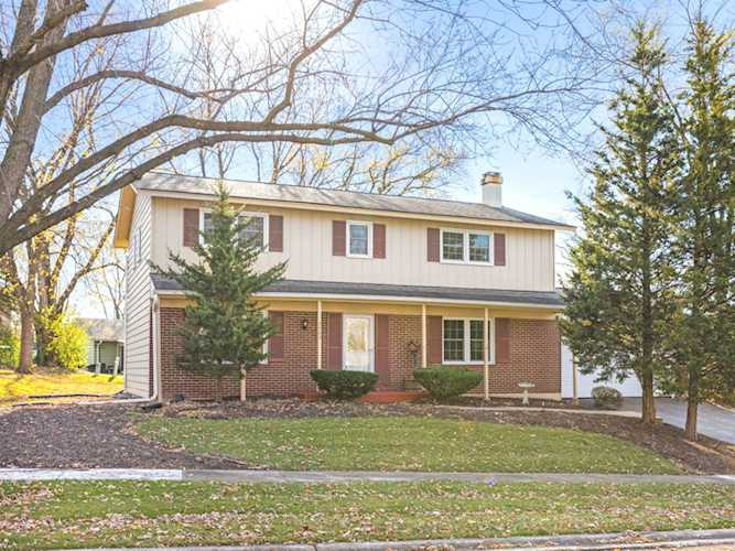 2903 Sheridan Dr Woodridge, IL 60517
