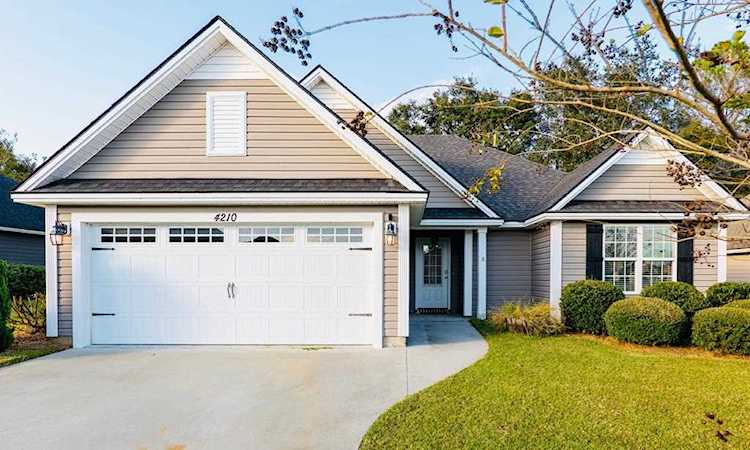 4210 Cider Trl Hahira, GA 31632