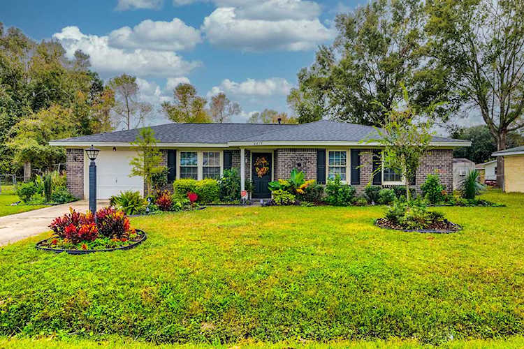 4415 Farmwood St Ladson, SC 29456