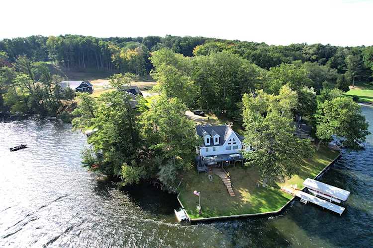 5788 W Barnhart Rd Ludington, MI 49431