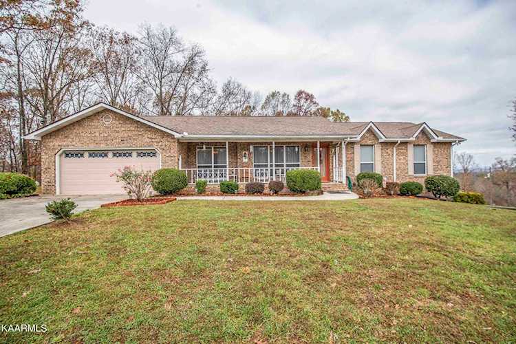 471 Casey Ln Strawberry Plains, TN 37871