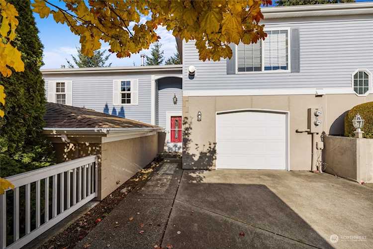 4001 Flora Dr Fircrest, WA 98466