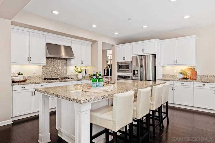 6437 Autumn Gold Way San Diego, CA 92130