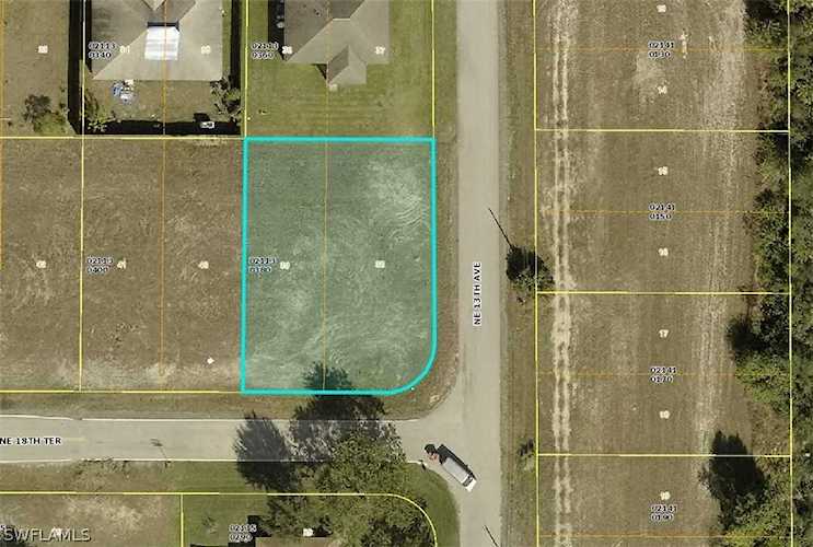 1227 NE 18th Terrace Cape Coral, FL 33909