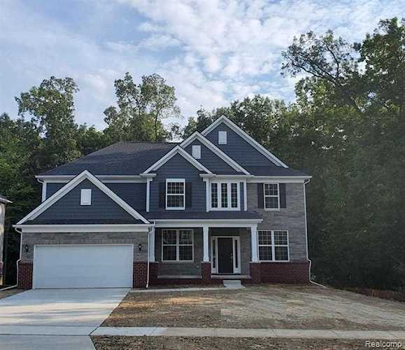 2731 Timber Glen Dr Pittsfield Twp, MI 48108
