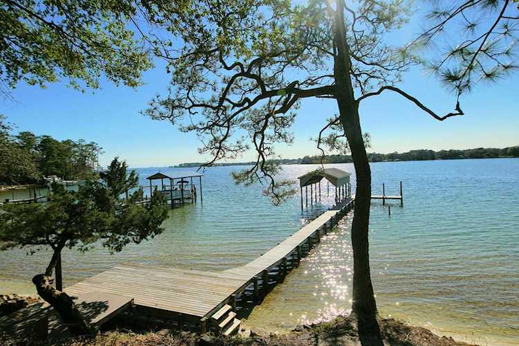 1417 Bayshore Drive Niceville, FL 32578