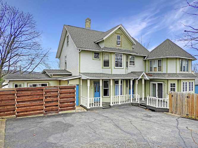 15 N Washington St Deerfield, WI 53531
