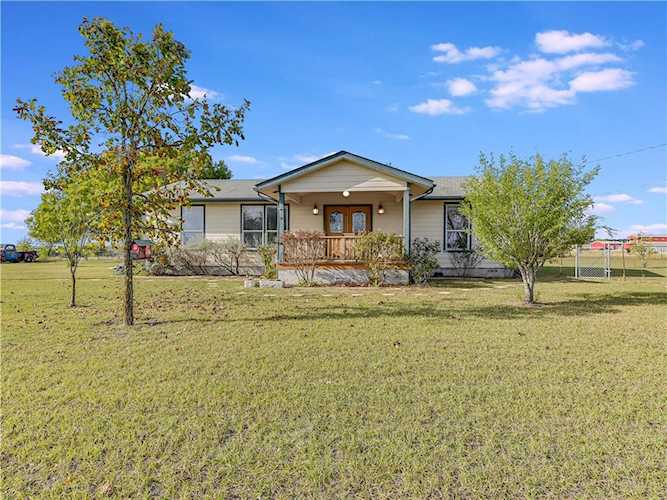 101 Private Road 915 Georgetown, TX 78626