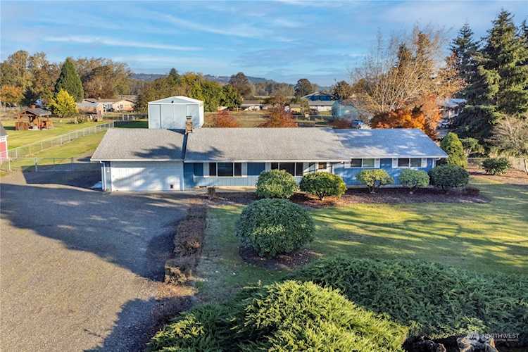 216 Roberson Rd Woodland, WA 98674