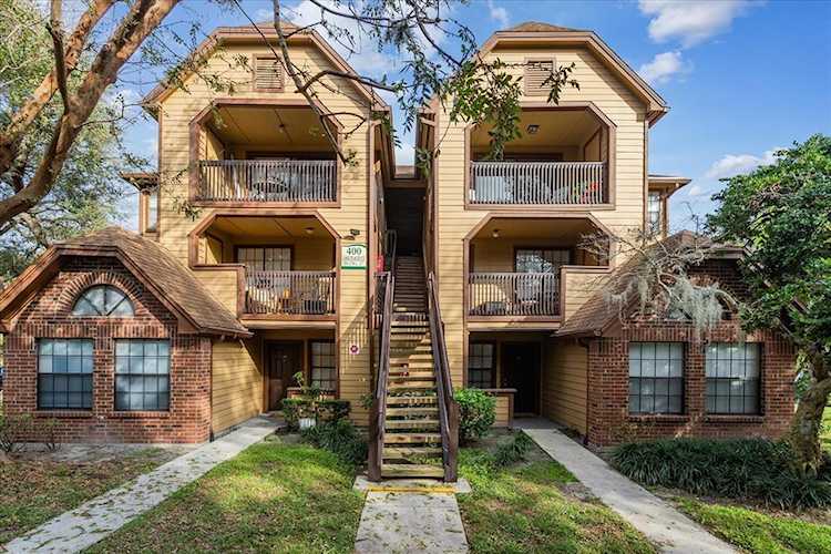 400 Lake Placid Ct #303 Altamonte Springs, FL 32701