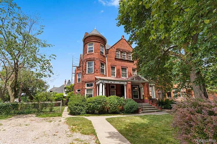 223 E Ferry St Detroit, MI 48202 | MLS 20221015759 Photo 1