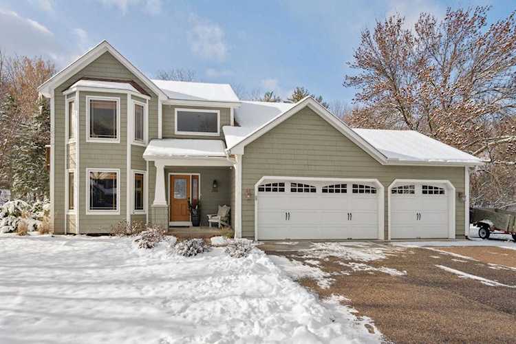 5730 Brentridge Drive Shorewood, MN 55331