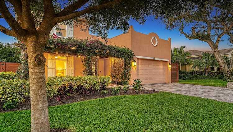 1813 Kenilworth St Sarasota, FL 34231