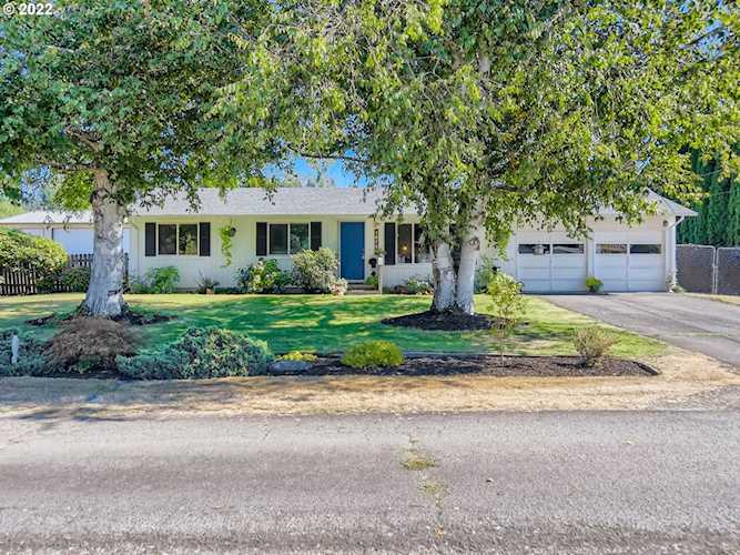 16760 Swan AVE Oregon City, OR 97045