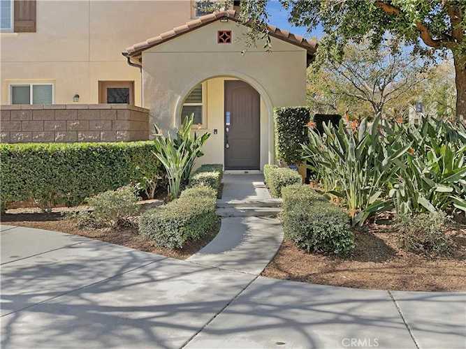 4098 E Hamilton Way Ontario, CA 91761