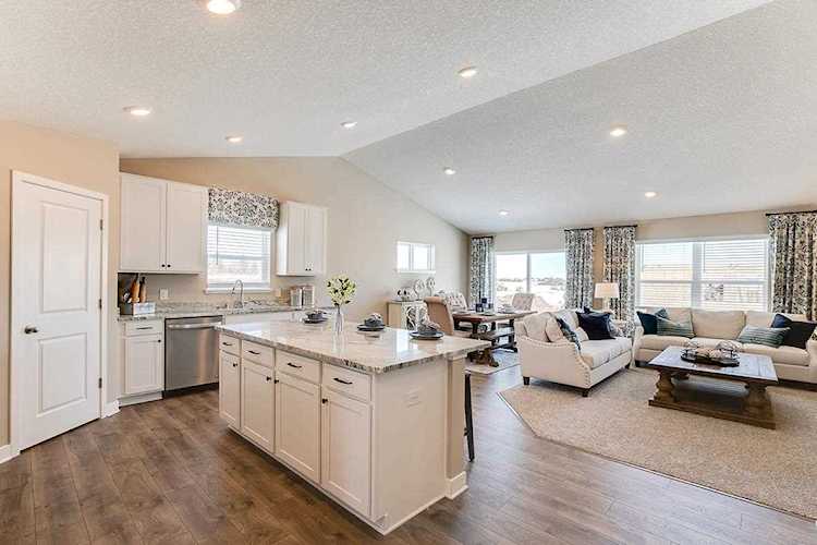 18153 Hidden Creek Trail Lakeville, MN 55044