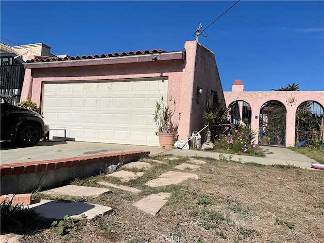 4609 W 173rd St Lawndale, CA 90260