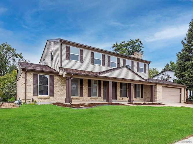10756 E Powers Dr Englewood, CO 80111