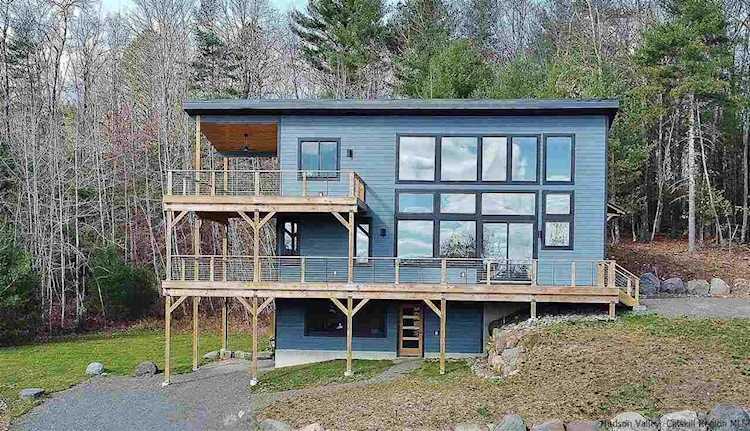385 Queens Hwy Accord, NY 12404