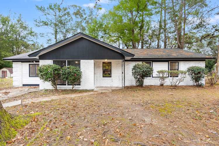 100 Angie Ct Ladson, SC 29456