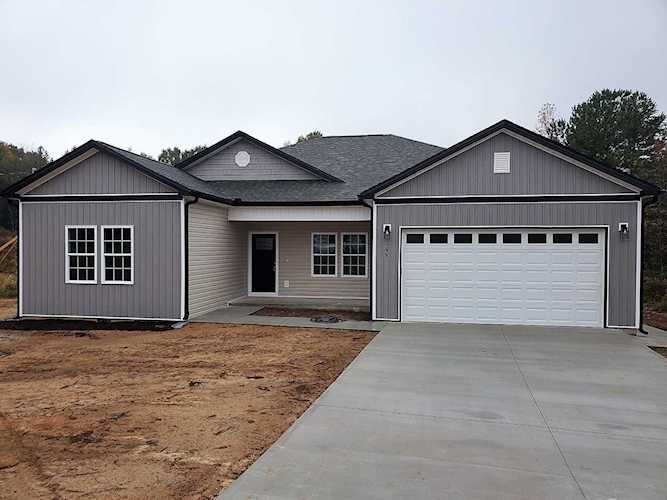 548 Sand Clay Rd Chesnee, SC 29323