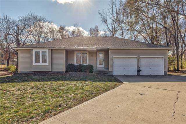 13305 Johnson Dr Shawnee, KS 66216