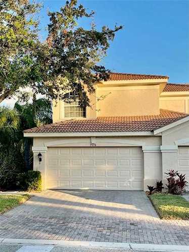 7175 Prosperity CIRCLE #208 Sarasota, FL 34238