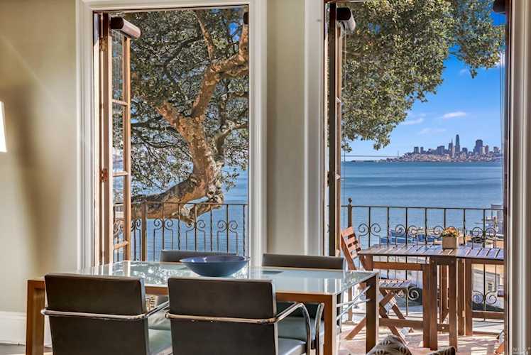 104 Bulkley Avenue #2 Sausalito, CA 94965