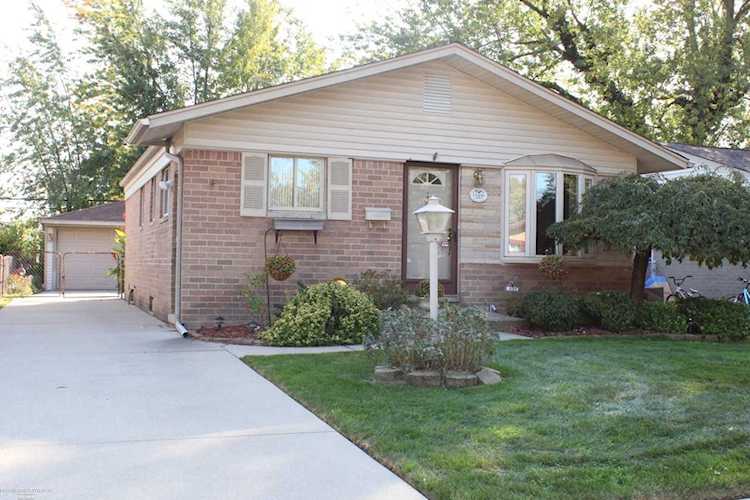 19406 Broadacres St, Clinton Township, MI 48035 in Pipers Broad Acres # 3|Macomb MLS# 50096296 Photo 1