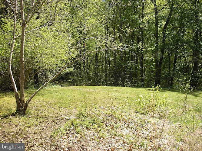 16512 Boot Hill Rd Accokeek, MD 20607