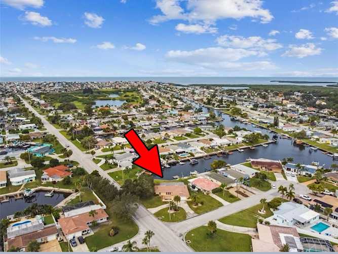 5029 Pelican Drive New Port Richey, FL 34652