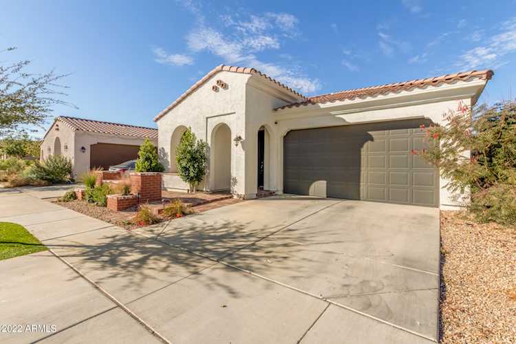 5630 S 28th Street Phoenix, AZ 85040 | MLS 6491372 Photo 1