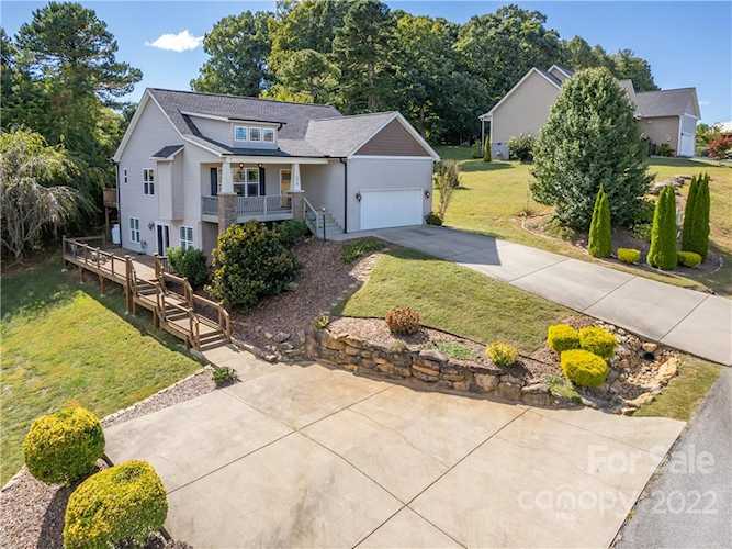 270 Tryon View Dr Flat Rock, NC 28731