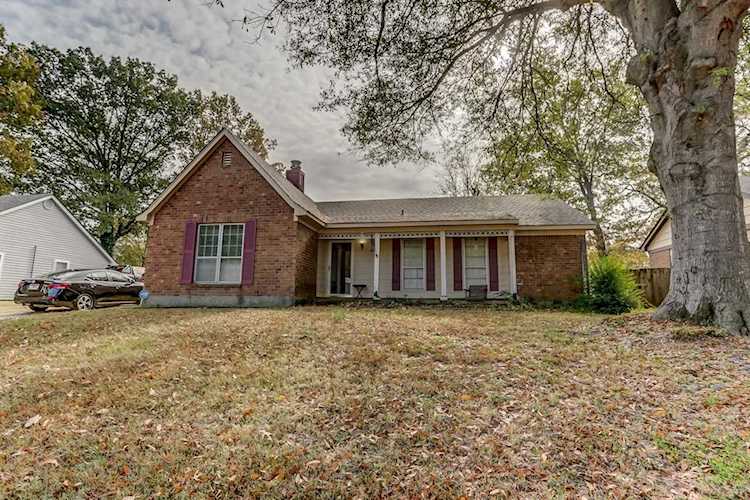 7041 Centralia Rd Bartlett, TN 38135