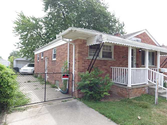 27516 Ursuline St, Saint Clair Shores, MI 48081 in Greengarden Sub|Macomb MLS# 50096096 Photo 1