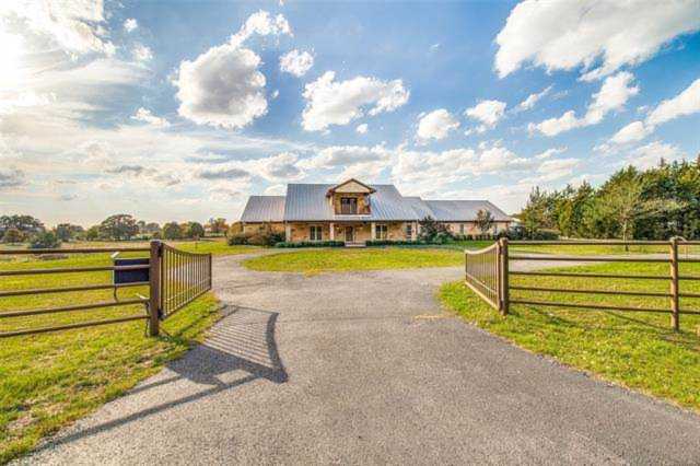 1131 Harvey Lane Denison, TX 75020