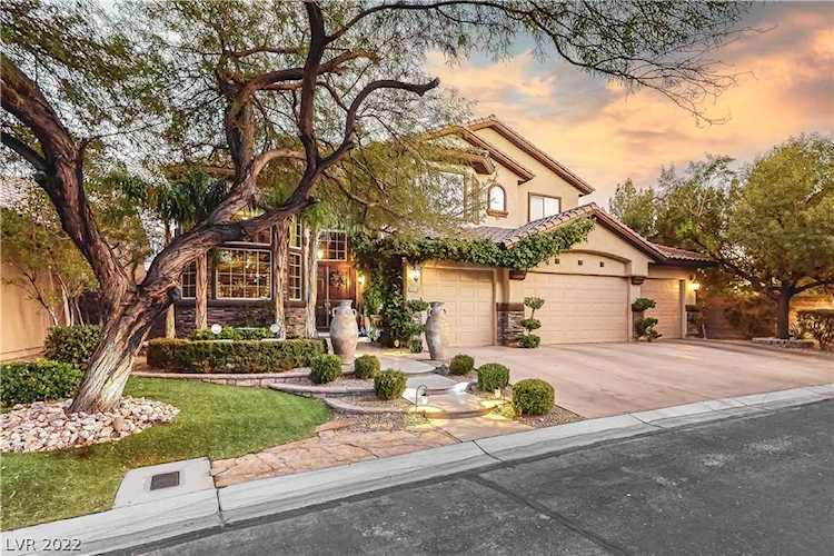 10654 Lago Sandia St Las Vegas, NV 89141