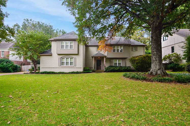 8435 Old Elm Cv Germantown, TN 38138
