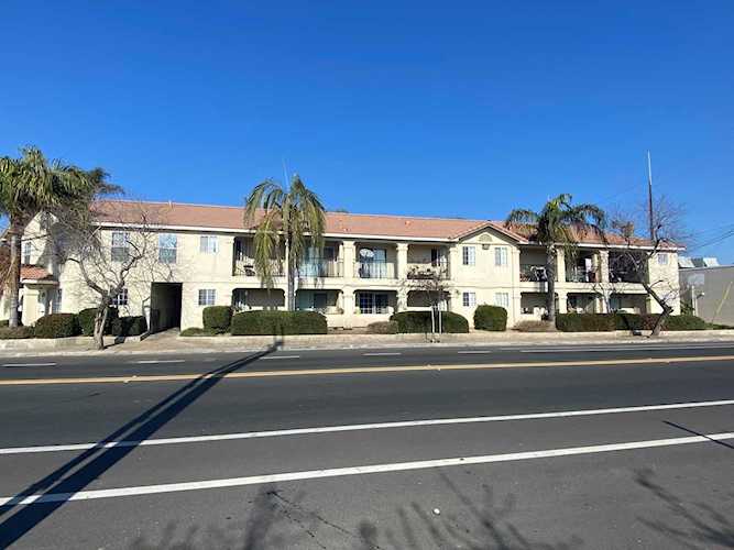 211 N F St Exeter, CA 93221 | MLS 221194 Photo 1