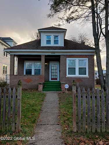1026 Washington Avenue Albany, NY 12203