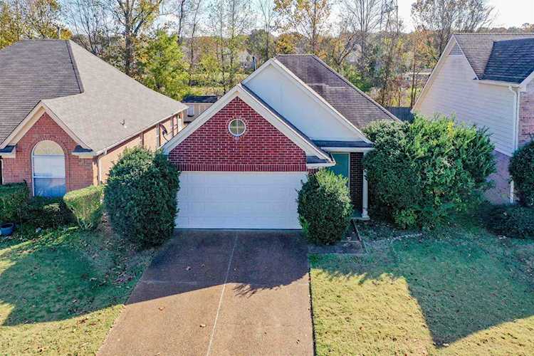 1110 Cross Wood Ln Cordova, TN 38018