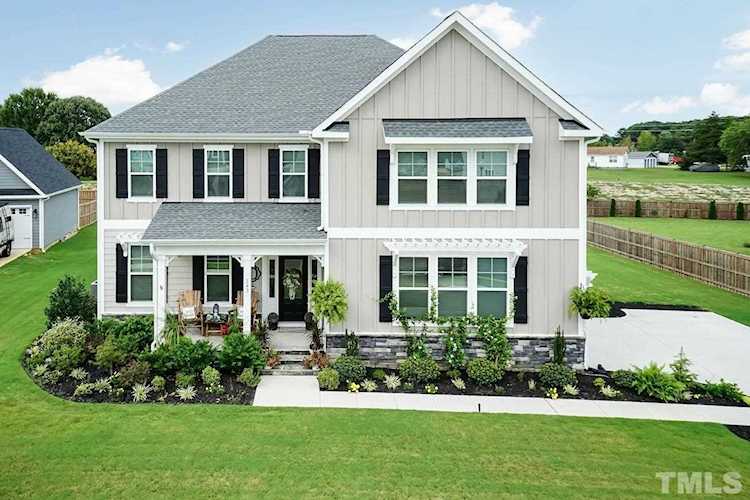 243 E Wellesley Drive Clayton, NC 27520