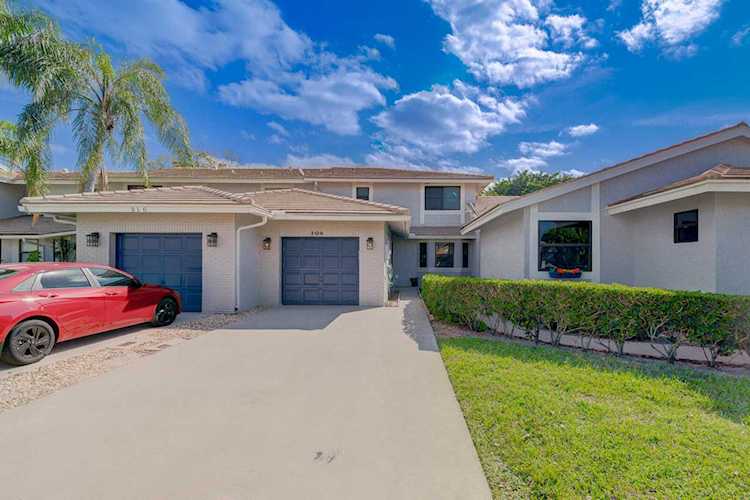 306 Deer Creek Lakeside Way Deerfield Beach, FL 33442 | MLS R10847271 Photo 1