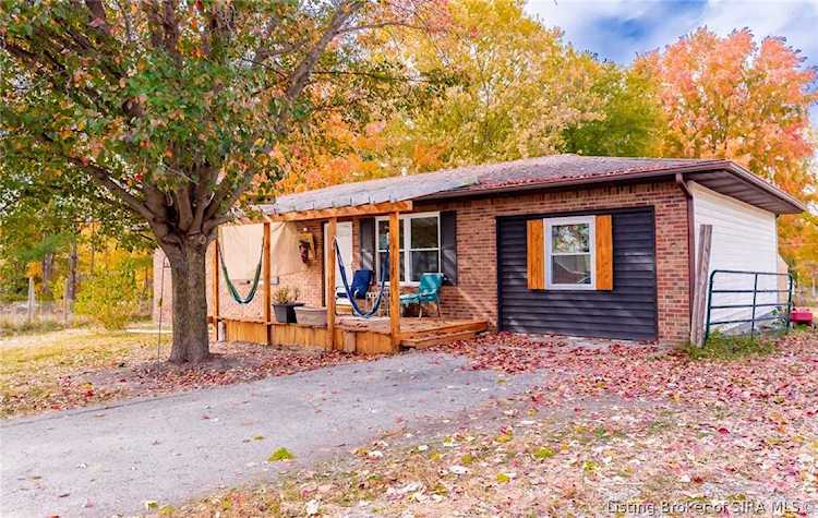 1226 Kristopher Ave Scottsburg, IN 47170
