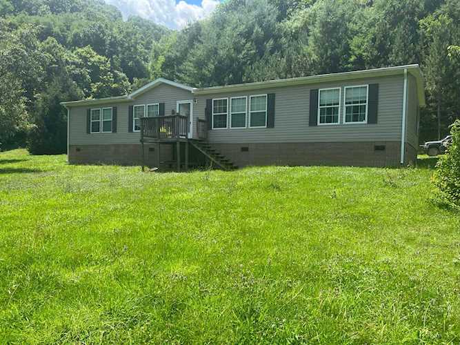 1451 Robins Fork Road Renick, WV 24966 | MLS 22-1149 Photo 1