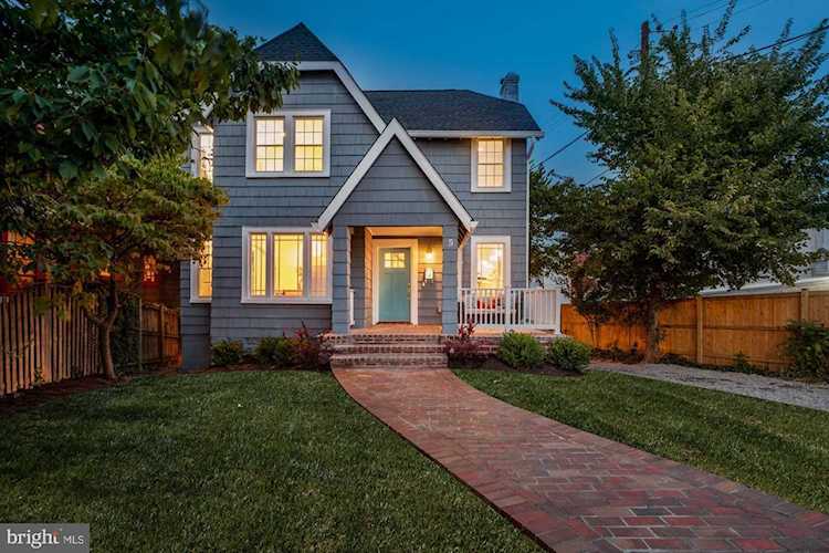 5 Grant Ave Takoma Park, MD 20912 | MLS MDMC2059906 Photo 1