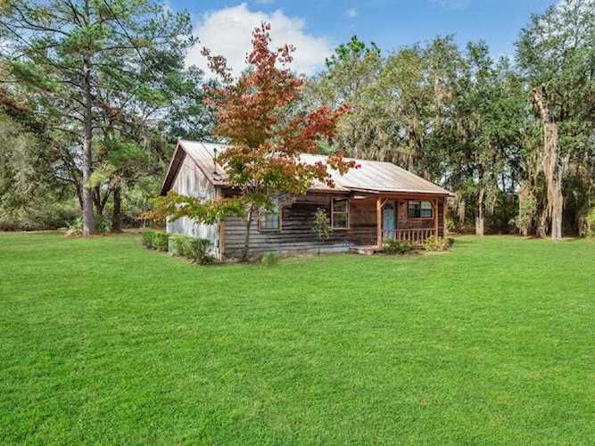 730 Charles E Hendry Rd Perry, FL 32348 in None Photo 1