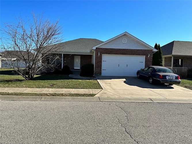 1718 N Nieman Dr Greensburg, IN 47240