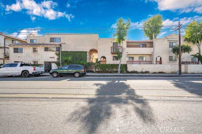 1100 E 4th St #S Long Beach, CA 90802