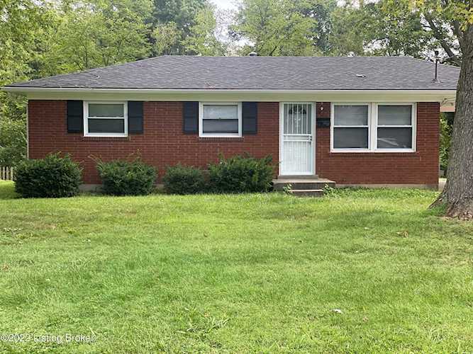 2515 Coronet Dr Louisville, KY 40216 | MLS 1621375 Photo 1